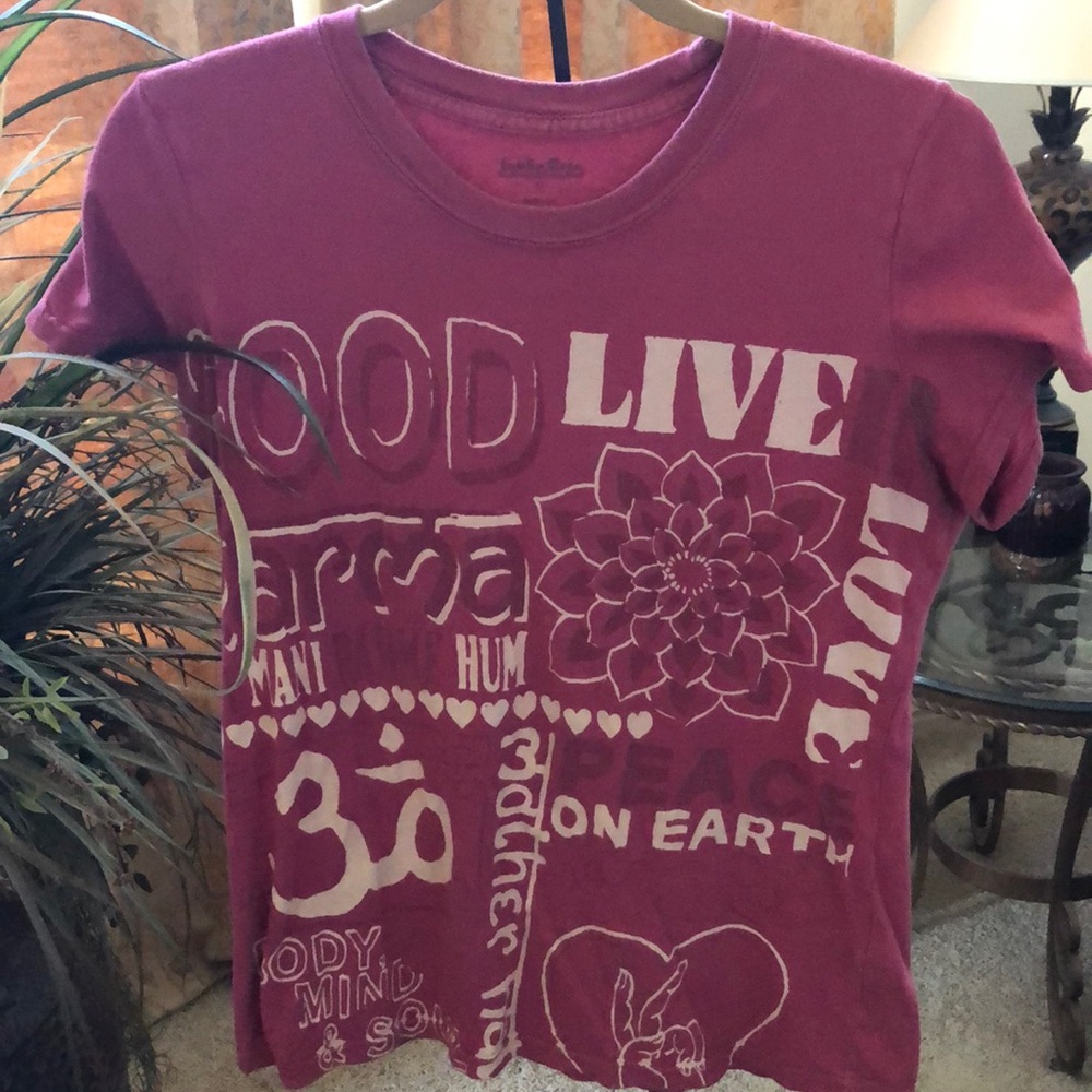 Lucky Red Tee